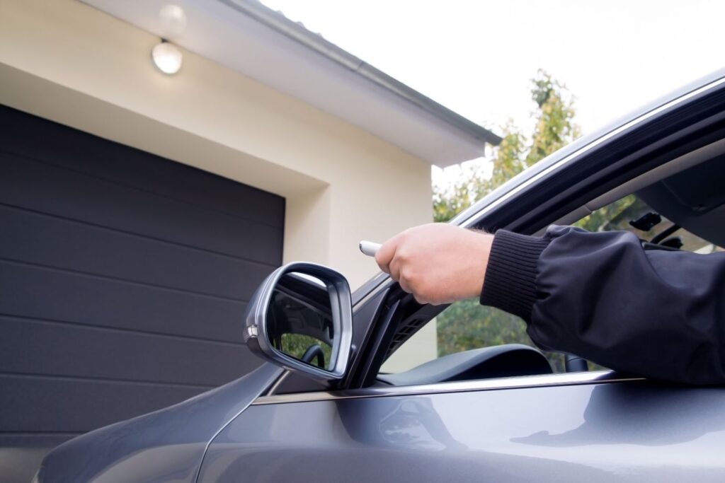 Why Automatic Garage Doors Are a Smart Investment in UAE?